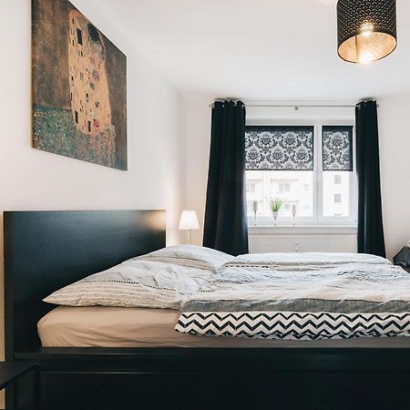 Schlummi Gemuetliche Zentrale & Saubere Wohnung Dresden Luaran gambar