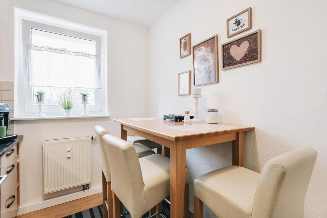Schlummi Gemuetliche Zentrale & Saubere Wohnung Dresden Luaran gambar